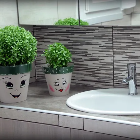 Daire Marinos House *